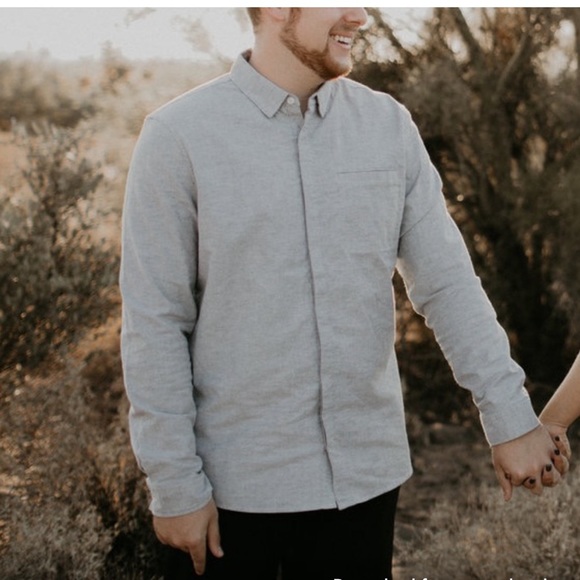 lululemon athletica Other - Lululemon Men’s Dress Shirt light gray XL